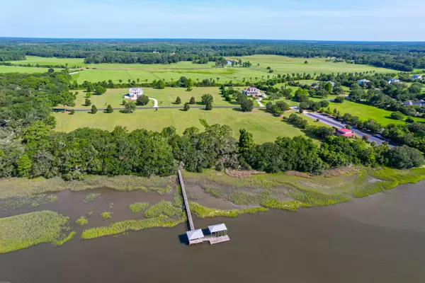 Wadmalaw Island, SC 29487,56 Anchor Watch Dr