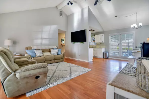 Goose Creek, SC 29445,118 Milton Dr