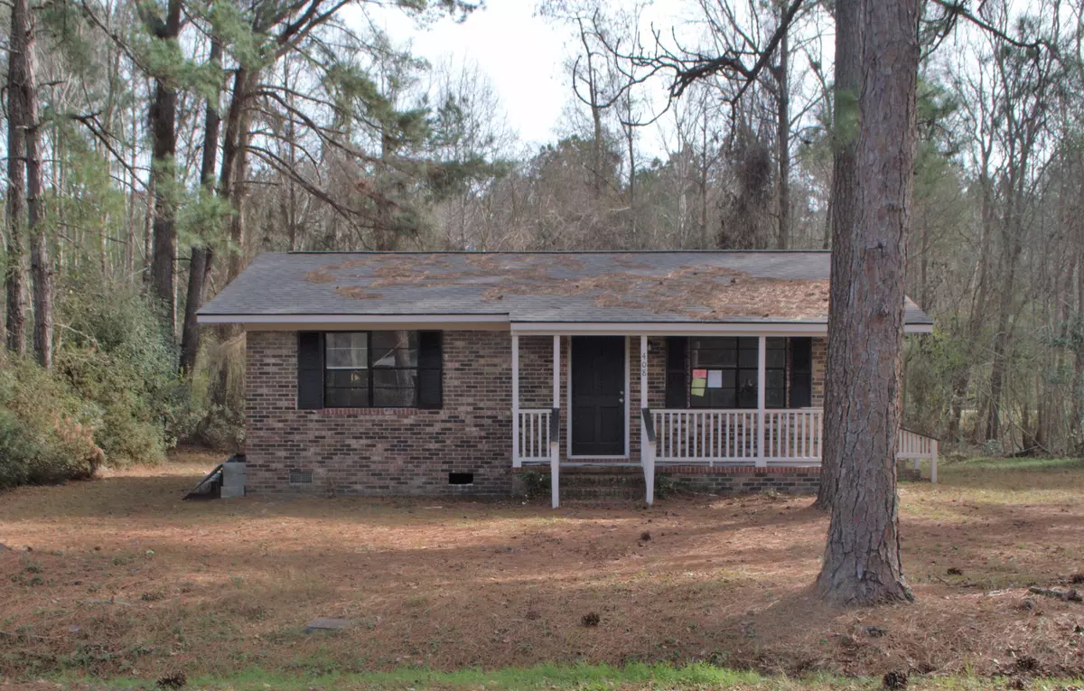 Walterboro, SC 29488,408 Gadsden Loop