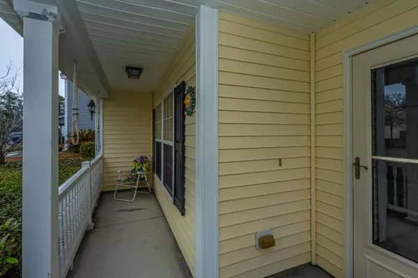 Summerville, SC 29483,211 Myrtle Way