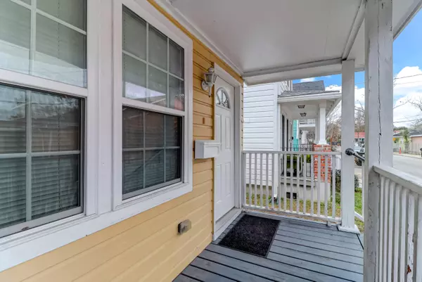 Charleston, SC 29403,185 Romney St