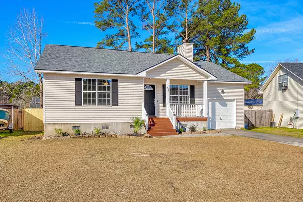 Summerville, SC 29483,416 Navaho Circle