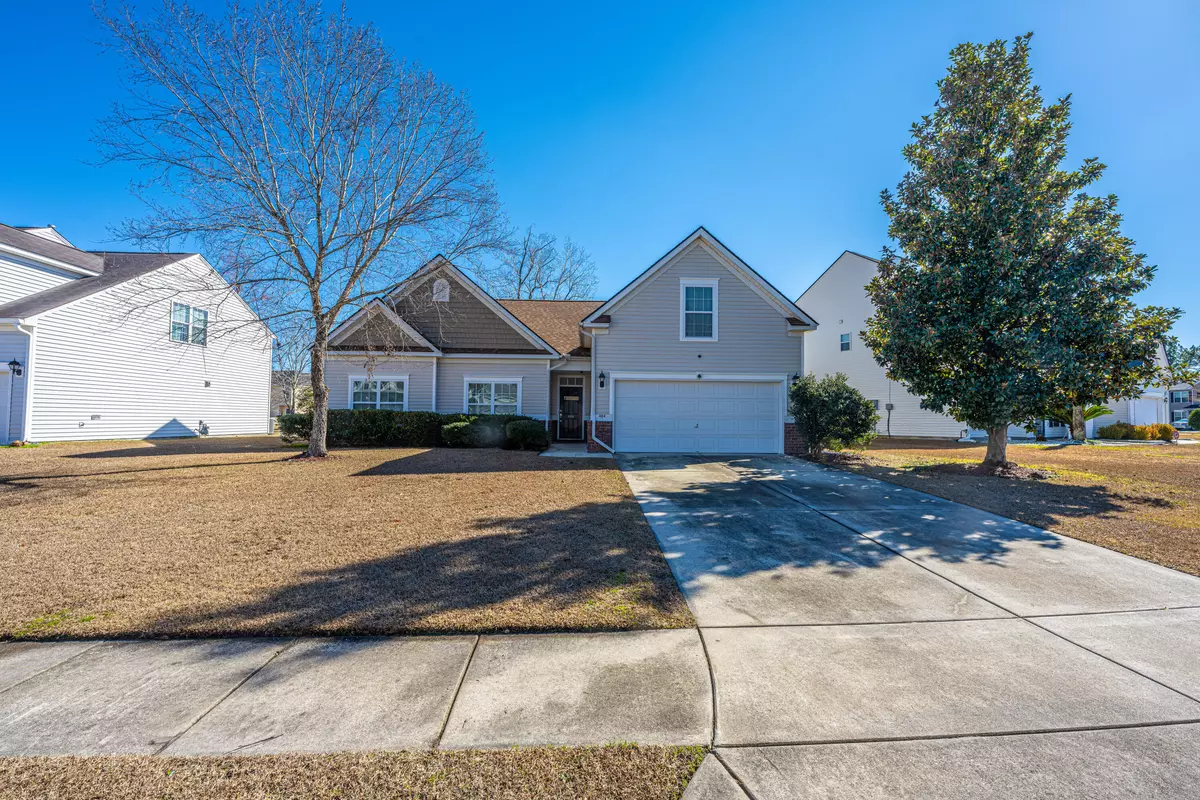 Ladson, SC 29456,404 Sparkleberry Ln