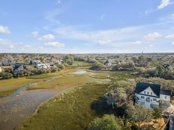 502 N Leavitt Ct, Daniel Island, SC 29492