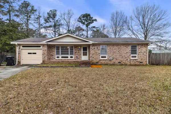 113 Hedge Row, Goose Creek, SC 29445