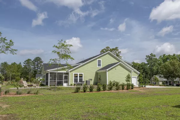 Elloree, SC 29047,128 Twisted Oak Trl