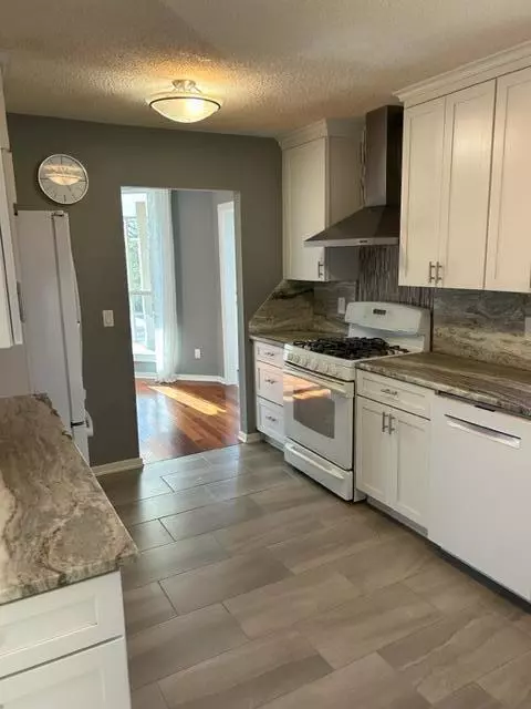 Charleston, SC 29412,613 Stono Edge Dr
