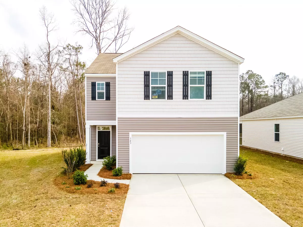 Summerville, SC 29483,143 Cloverleaf St