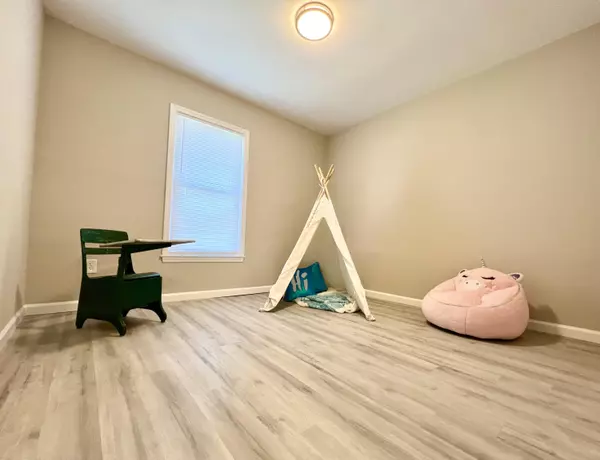 North Charleston, SC 29420,7803 Peppercorn Ln