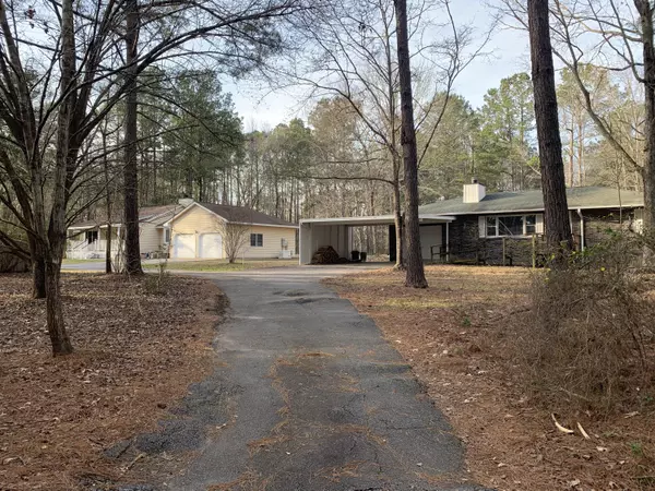 Summerville, SC 29483,302 & 298 Summerset Lane