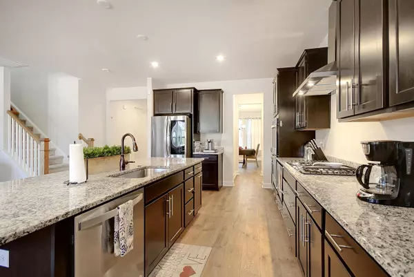 Summerville, SC 29486,244 Bering Ln