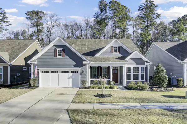 1100 Old Field Dr, Summerville, SC 29483