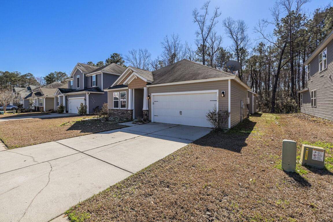Moncks Corner, SC 29461,219 Secretariat Dr