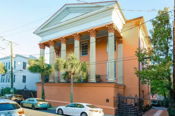 55 Society St #D, Charleston, SC 29401