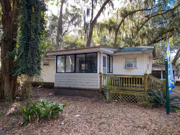 37 Mccoy Rd, Saint Helena Island, SC 29920