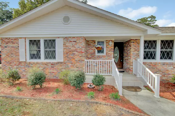 Summerville, SC 29485,102 Chucker Ct