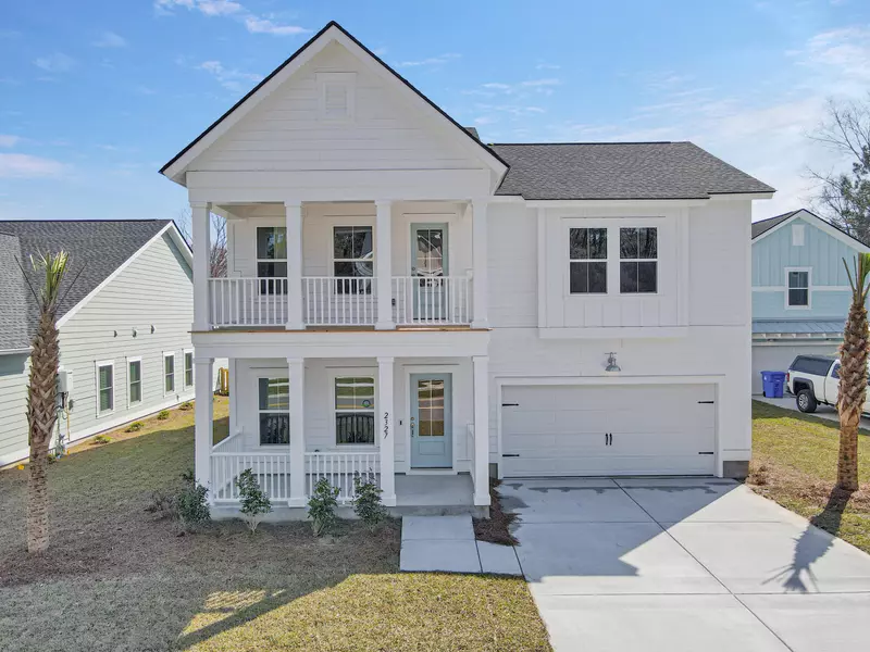 2327 Lenwick Hall Ln, Johns Island, SC 29455