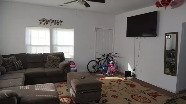 Goose Creek, SC 29445,199 Blossom St