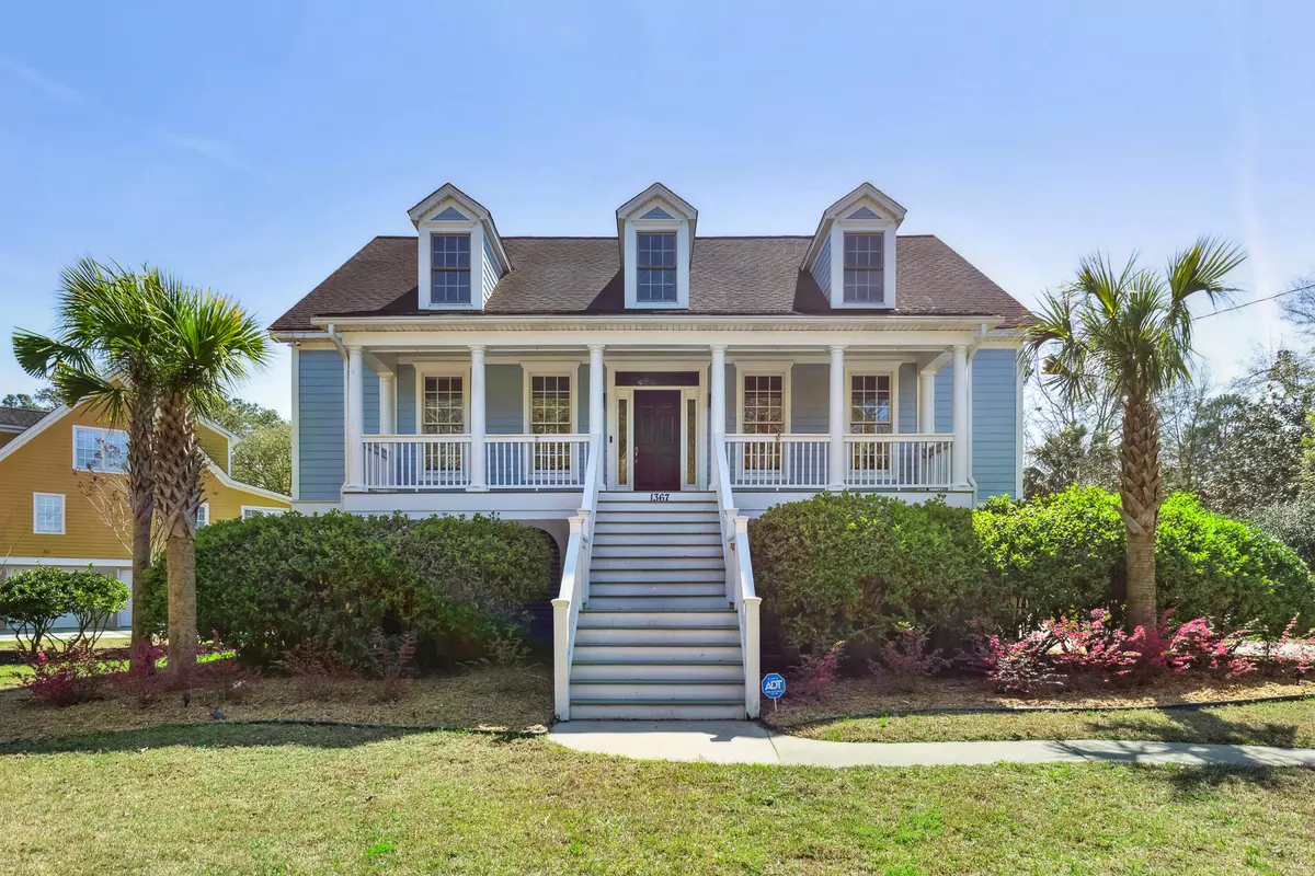 Charleston, SC 29407,1367 N Edgewater Dr