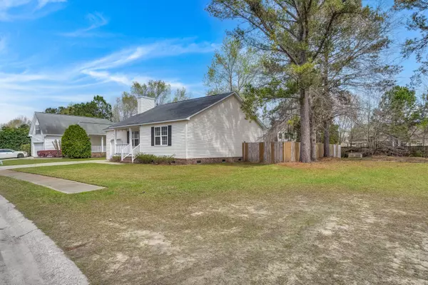 Summerville, SC 29486,106 Rail Dr