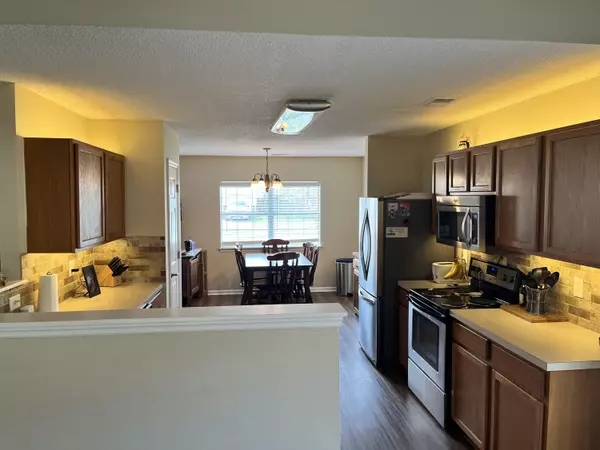 Summerville, SC 29485,110 Creek Bend Dr