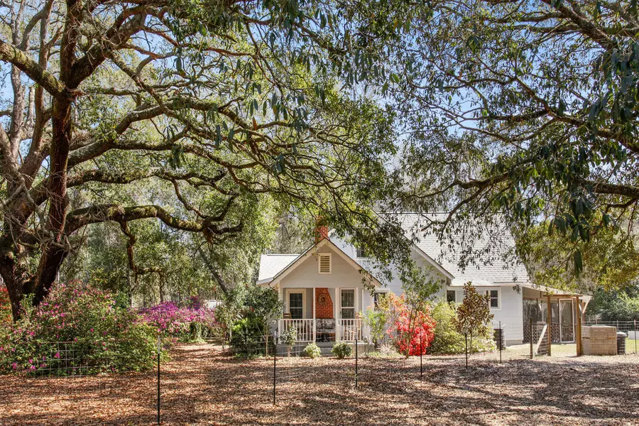 19522 Augusta Hwy, Round O, SC 29474