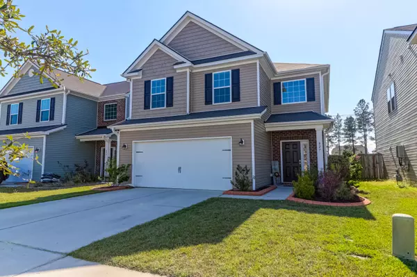 827 Redbud Ln, Summerville, SC 29486