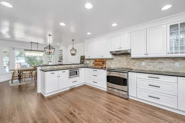 Mount Pleasant, SC 29464,704 Serotina Pt