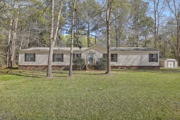 205 Cady Dr, Summerville, SC 29483