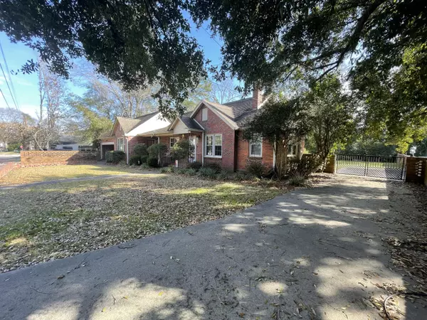 Summerton, SC 29148,4 Walker St
