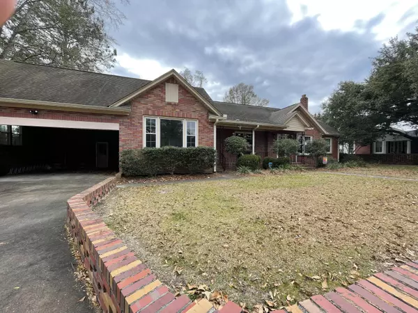 Summerton, SC 29148,4 Walker St