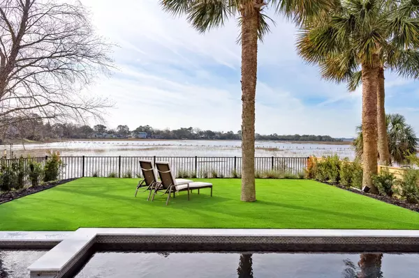 Charleston, SC 29403,25 Lowndes Pointe Dr