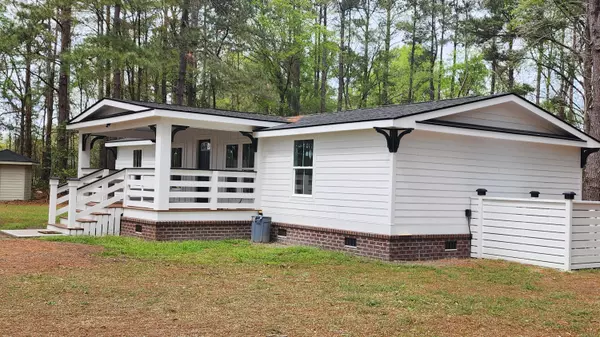 Eutawville, SC 29048,1033 Dawson St