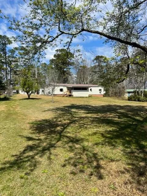 Elloree, SC 29047,155 Pineridge Rd
