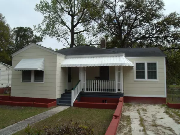 2639 Woodlawn Ave, North Charleston, SC 29405