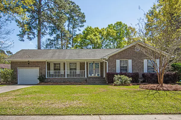 200 Anstead Dr, Summerville, SC 29485