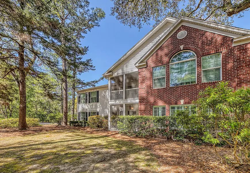 106 Golf View Ln, Summerville, SC 29485