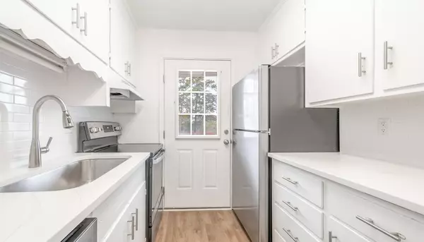 Mount Pleasant, SC 29464,936 Lansing Dr #D