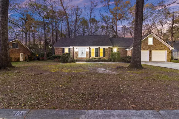 Summerville, SC 29485,108 Hampton Dr