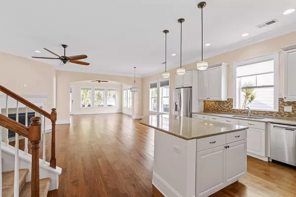 Charleston, SC 29492,1739 Providence St