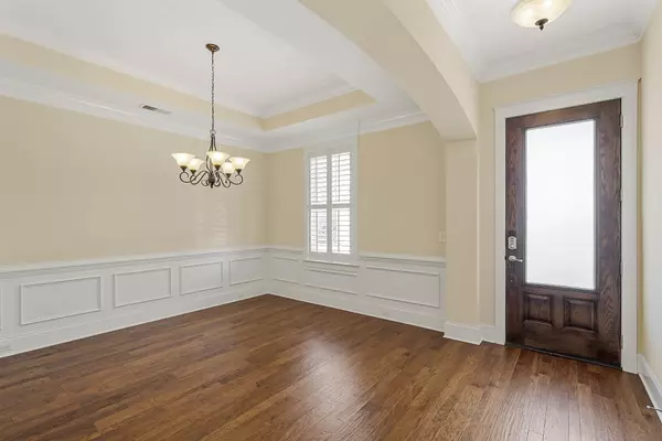 Charleston, SC 29492,1739 Providence St