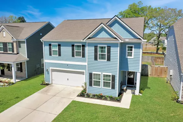 1306 Berry Grove Dr, Summerville, SC 29485