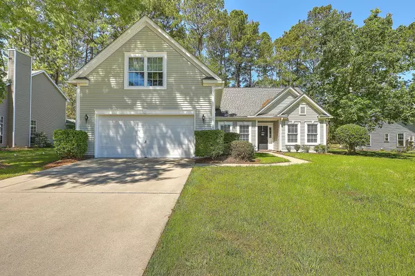 528 Pointe Of Oaks Rd, Summerville, SC 29485