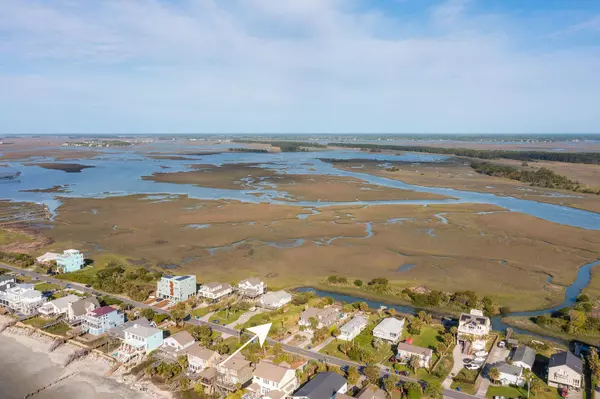 Folly Beach, SC 29439,1626 E Ashley Ave