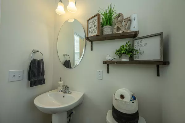 Summerville, SC 29486,466 Spectrum Rd