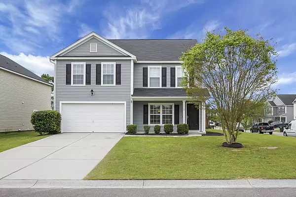 1113 Moss Grove Dr, Moncks Corner, SC 29461