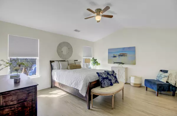 Charleston, SC 29492,1315 Palm Cove Dr