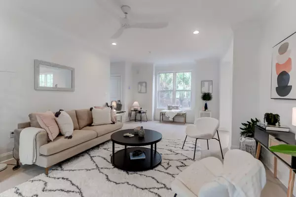 Daniel Island, SC 29492,200 River Landing Dr #E102