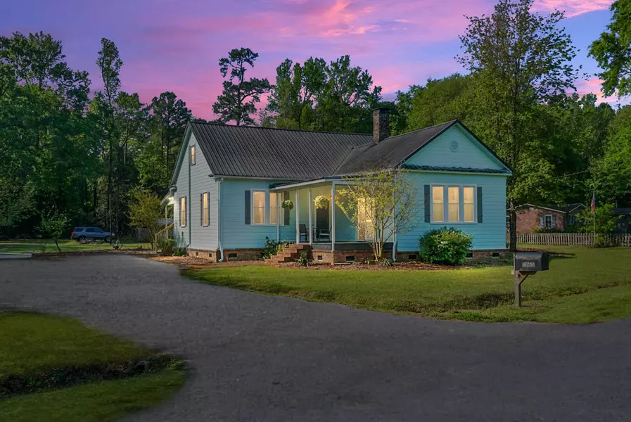 1063 Hard Pinch Rd, Moncks Corner, SC 29461