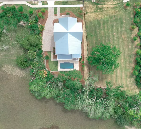 Charleston, SC 29492,807 Dunham St